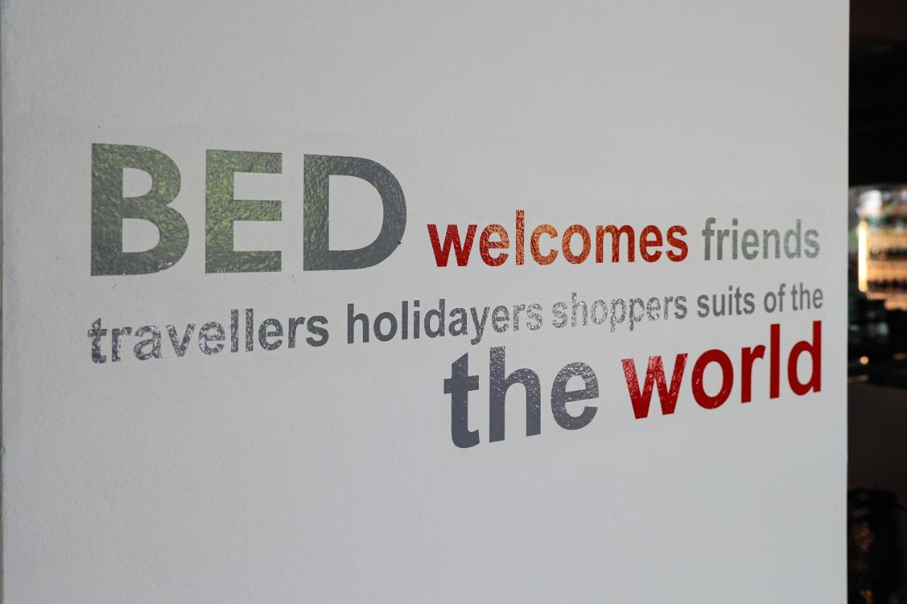 Bed Chiangmai Gate- Adults Only מלון צ'יאנג מאי